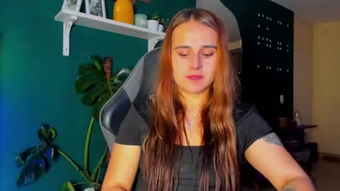 EVY online show from June 16, 1:28 am