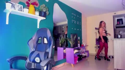 EVY online show from July 5, 4:19 am