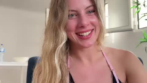Evy online show from July 5, 4:45 pm