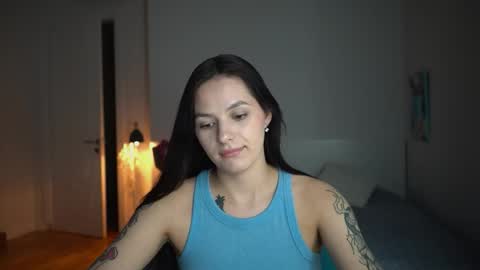 ewelynscott online show from November 10, 2:45 pm