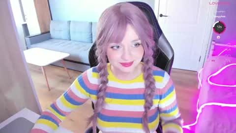 Snapshot of exhoneyangel chatting on October 9, 8:51 am Amy online show from October 9, 8:51 am