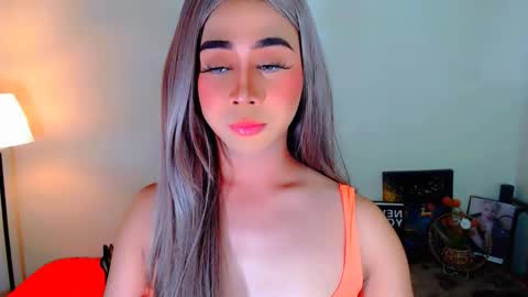 expensive_elise online show from March 9, 2:20 pm