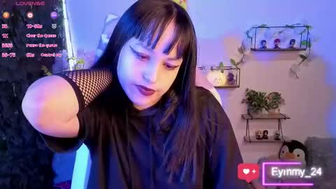 eymmy_24 online show from February 26, 3:16 am