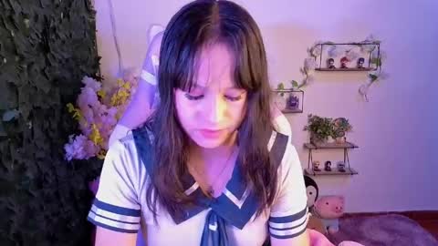 eymmy_24 online show from May 4, 2:26 am