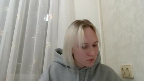 Snapshot of fairyfeller_ chatting on October 5, 4:34 pm fairyfeller_ online show from October 5, 4:34 pm