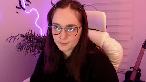 OF fallenag 1 online show from June 5, 9:21 pm