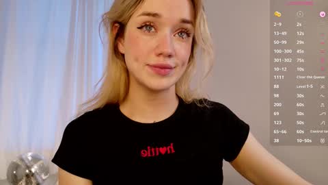 fancyamelia online show from October 7, 1:15 pm