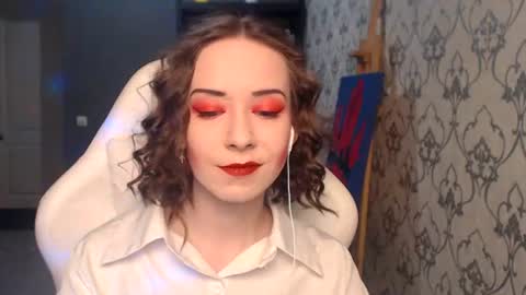 Fascinating   Eyes online show from July 9, 10:01 pm