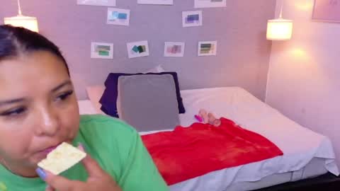 fat_naughtyass online show from April 28, 1:59 pm