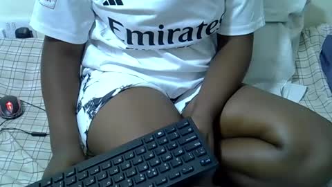 love online show from November 29, 8:02 pm