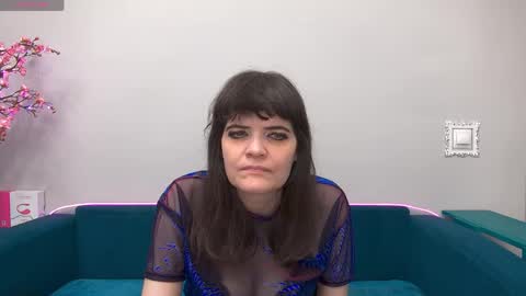 Laura online show from May 3, 9:01 am