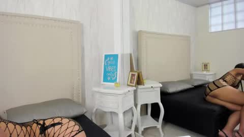 Fernanda  online show from May 16, 7:57 pm