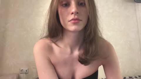 Lisa online show from January 17, 10:01 am