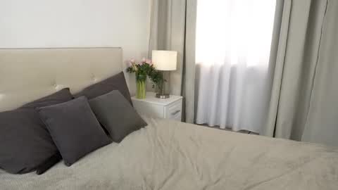 Fia online show from October 8, 1:48 pm