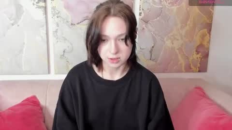fiamoory online show from June 14, 2:24 am