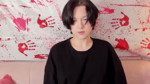 fiamoory online show from October 25, 2:19 am