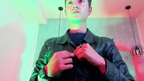   online show from January 18, 7:21 pm