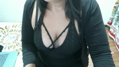 Snapshot of fierywoman158 chatting on January 18, 11:21 am FIERYWOMAN online show from January 18, 11:21 am