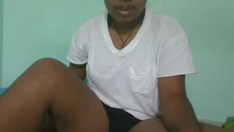 Snapshot of fifaalydia chatting on March 11, 7:46 am fifaalydia online show from March 11, 7:46 am