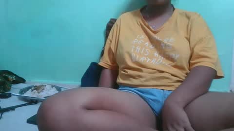 Snapshot of fifaalydia chatting on September 19, 10:03 am fifaalydia online show from September 19, 10:03 am