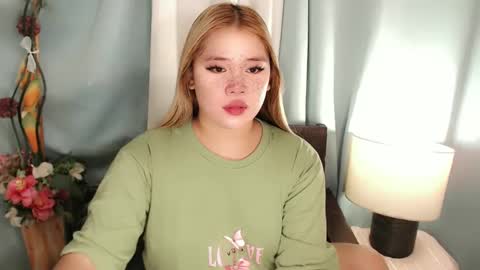  Angela  DONT FORGET TO FOLLOW AND GIVE ME APPRECIATION online show from December 14, 5:29 am