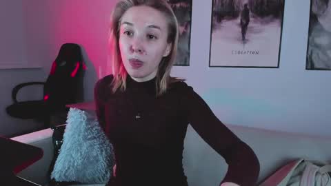 Snapshot of filipinaadams chatting on February 13, 2:12 am cap  online show from February 13, 2:12 am