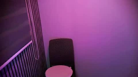 KEONA online show from February 27, 5:02 pm