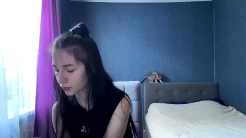 Lora online show from July 6, 6:18 am
