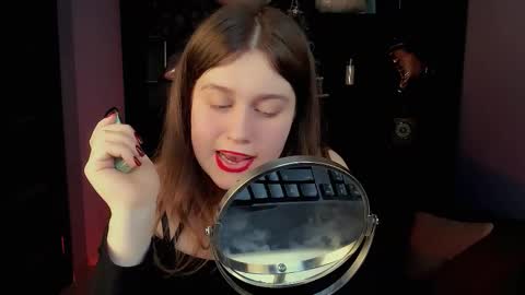 fiora online show from February 26, 3:33 pm