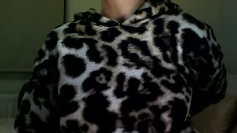 Snapshot of fitbut chatting on January 12, 7:31 pm Fitbut online show from January 12, 7:31 pm