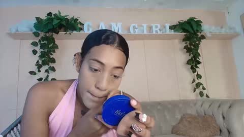 Flavia online show from January 6, 7:17 pm