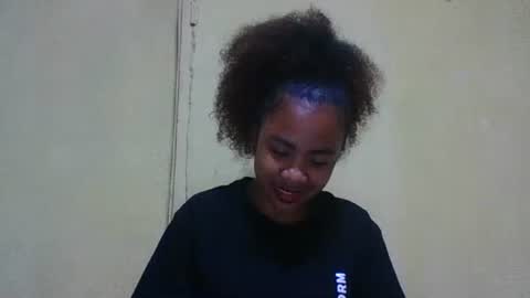 Snapshot of fleurissa chatting on October 13, 6:43 pm fleurissa online show from October 13, 6:43 pm