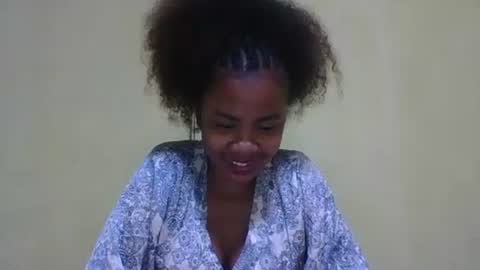 Snapshot of fleurissa chatting on October 8, 10:03 pm fleurissa online show from October 8, 10:03 pm