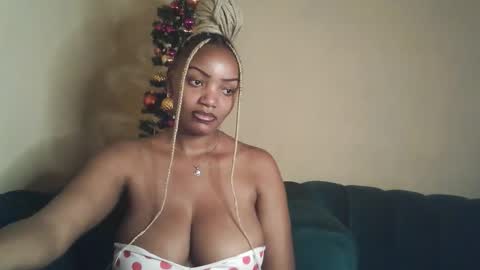 flirtymimie online show from December 5, 8:37 am