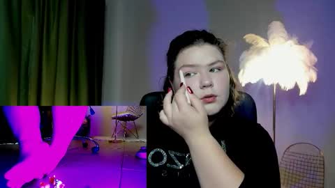 florenceanderson_ online show from October 14, 10:07 am