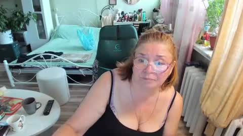 Flowerlower online show from June 17, 10:38 am