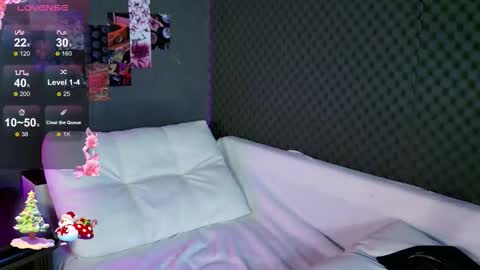 fluffy_cloude online show from January 14, 3:55 am