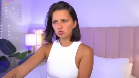 LilLisa online show from August 3, 9:04 am