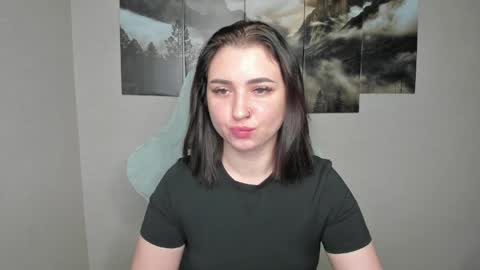 Lina online show from May 1, 12:36 am