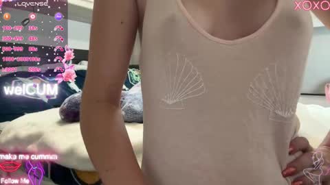 Elaine online show from November 23, 6:20 pm