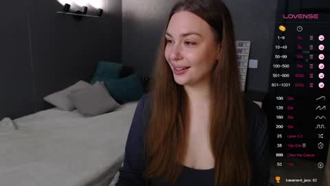 Julia online show from May 6, 2:54 pm