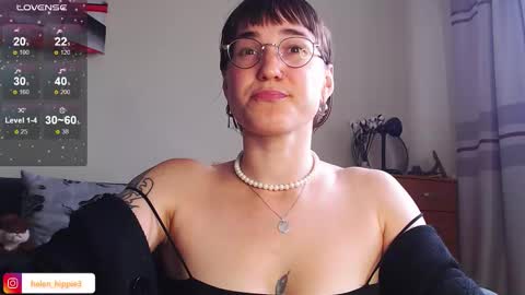 Snapshot of foxrinehelen chatting on September 11, 4:07 pm Helen - My streams are Monday - Friday at 8 AM NY time online show from September 11, 4:07 pm