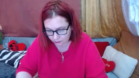 foxydesiree online show from April 29, 1:25 pm