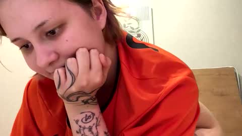 Kate online show from May 12, 4:13 pm