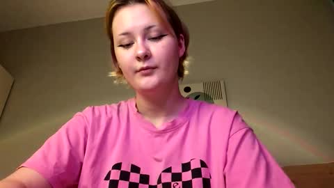 Kate online show from April 27, 1:52 pm