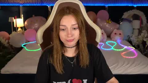 Maya online show from July 12, 4:41 pm