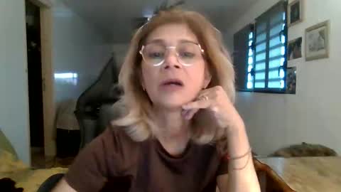 francelune online show from October 14, 1:35 pm