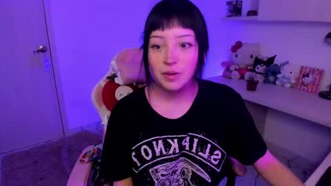 Snapshot of francesca_7 chatting on January 30, 6:54 pm francesca_7 online show from January 30, 6:54 pm