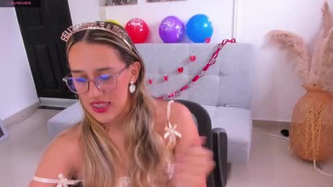 Francesca online show from February 22, 6:37 pm