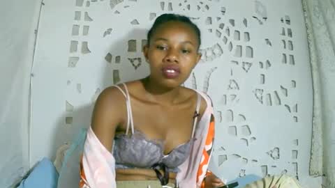 francilla online show from December 21, 2:10 pm